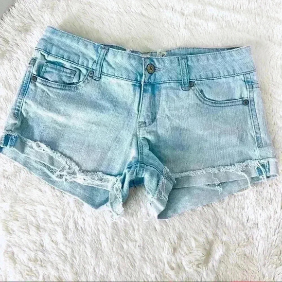 Altar’d State Frayed Distressed Denim Jean Shorts - Picture 1 of 11